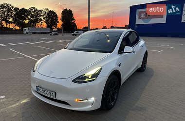 Внедорожник / Кроссовер Tesla Model Y 2022 в 