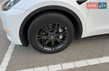 Внедорожник / Кроссовер Tesla Model Y 2022 в 