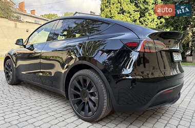 Позашляховик / Кросовер Tesla Model Y 2023 в 