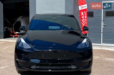 Внедорожник / Кроссовер Tesla Model Y 2023 в 