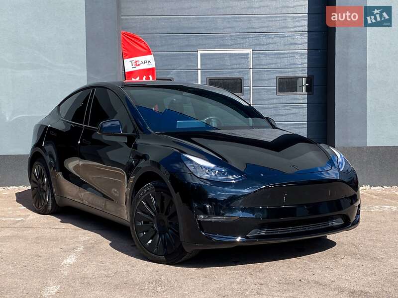 Внедорожник / Кроссовер Tesla Model Y 2023 в 