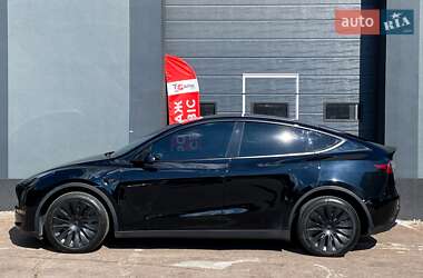 Внедорожник / Кроссовер Tesla Model Y 2023 в 