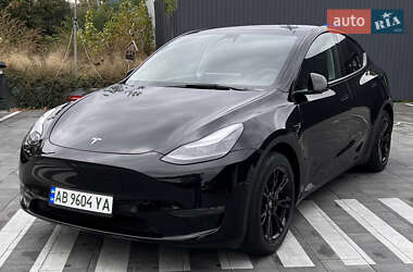 Позашляховик / Кросовер Tesla Model Y 2022 в 