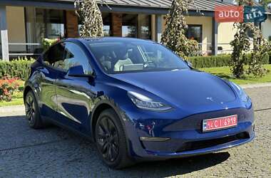 Внедорожник / Кроссовер Tesla Model Y 2022 в 