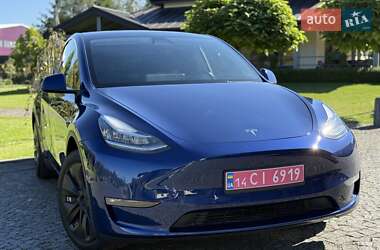 Внедорожник / Кроссовер Tesla Model Y 2022 в 