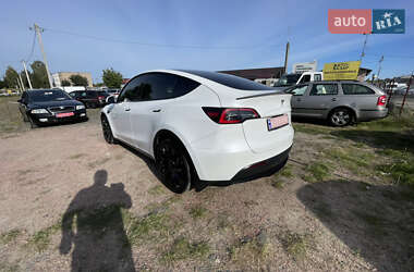 Позашляховик / Кросовер Tesla Model Y 2022 в 