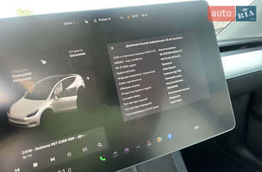 Позашляховик / Кросовер Tesla Model Y 2022 в 