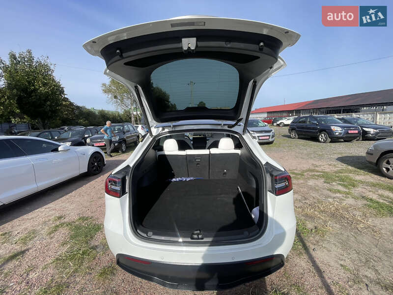 Внедорожник / Кроссовер Tesla Model Y 2022 в Луцке