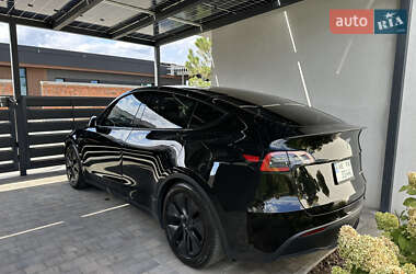 Внедорожник / Кроссовер Tesla Model Y 2022 в 