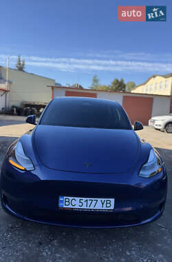 Позашляховик / Кросовер Tesla Model Y 2023 в 