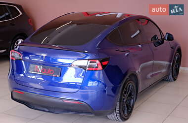 Внедорожник / Кроссовер Tesla Model Y 2021 в 