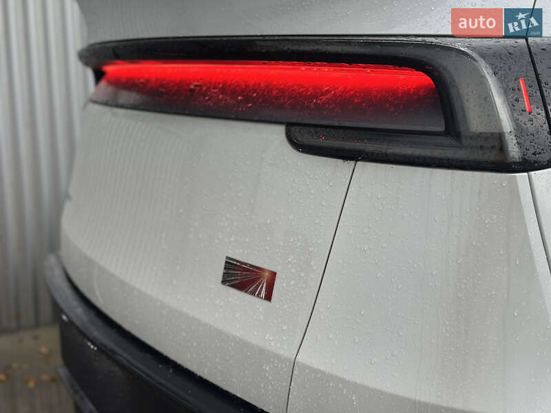 Внедорожник / Кроссовер Tesla Model Y 2025 в Львове