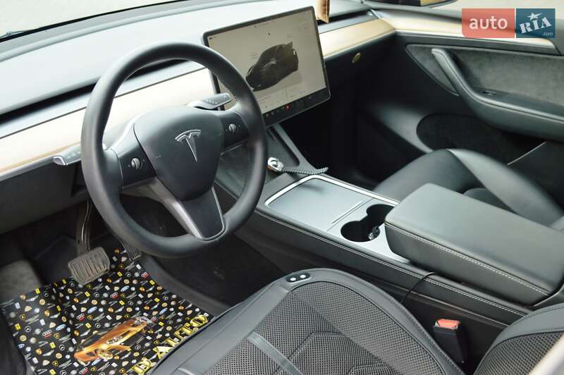 Внедорожник / Кроссовер Tesla Model Y 2022 в Одессе