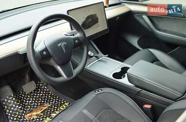 Внедорожник / Кроссовер Tesla Model Y 2022 в 
