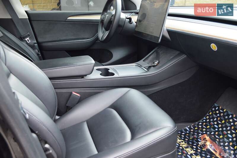 Внедорожник / Кроссовер Tesla Model Y 2022 в Одессе