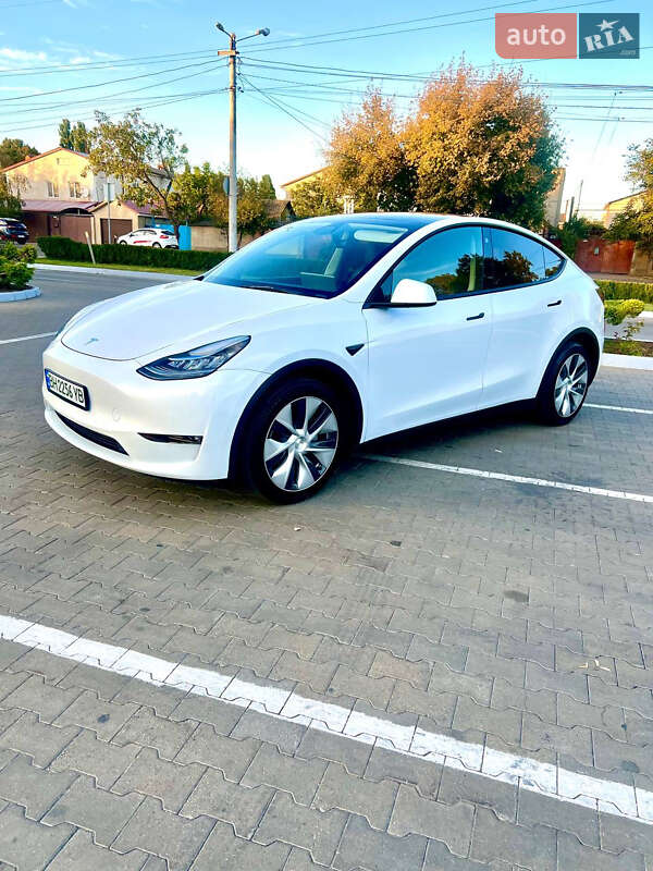 Внедорожник / Кроссовер Tesla Model Y 2022 в Одессе