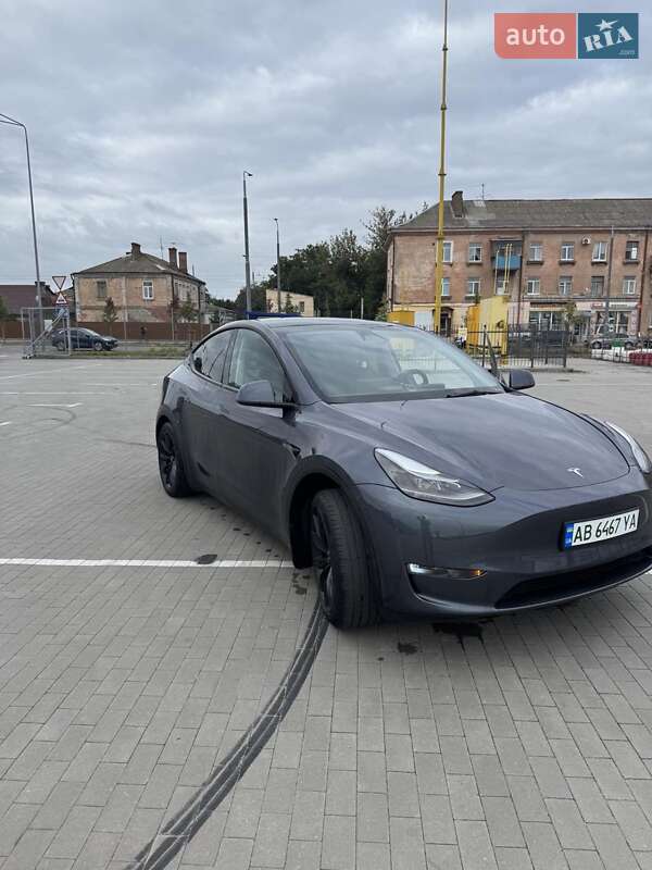 Внедорожник / Кроссовер Tesla Model Y 2023 в Виннице
