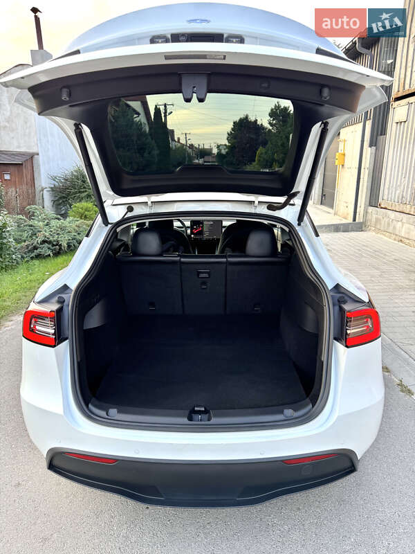 Внедорожник / Кроссовер Tesla Model Y 2020 в Львове фото 15 Внедорожник / Кроссовер Tesla Model Y 2020 в Львове