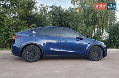 Позашляховик / Кросовер Tesla Model Y 2023 в 