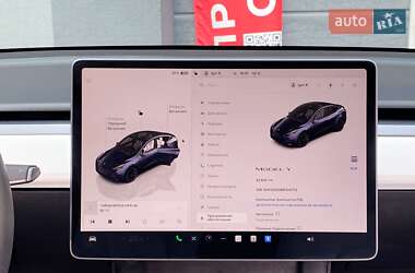 Позашляховик / Кросовер Tesla Model Y 2024 в 