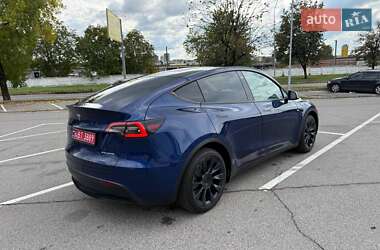 Позашляховик / Кросовер Tesla Model Y 2021 в 