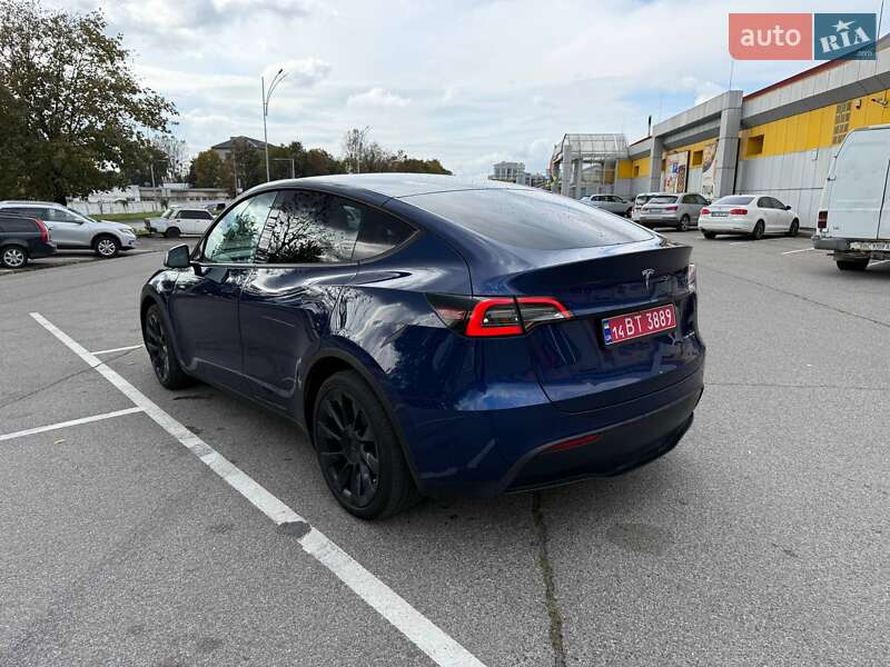 Внедорожник / Кроссовер Tesla Model Y 2021 в Львове