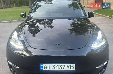 Позашляховик / Кросовер Tesla Model Y 2023 в 
