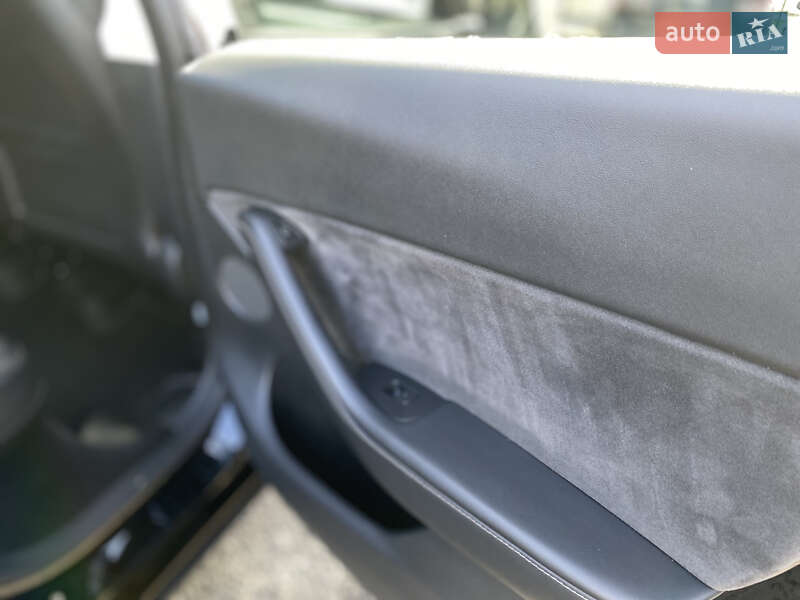 Внедорожник / Кроссовер Tesla Model Y 2022 в Луцке фото 69 Внедорожник / Кроссовер Tesla Model Y 2022 в Луцке