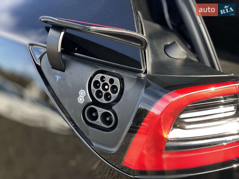 Внедорожник / Кроссовер Tesla Model Y 2022 в Луцке фото 71 Внедорожник / Кроссовер Tesla Model Y 2022 в Луцке