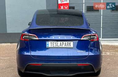 Внедорожник / Кроссовер Tesla Model Y 2024 в 