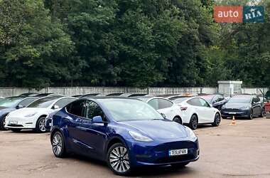 Внедорожник / Кроссовер Tesla Model Y 2024 в 