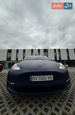 Позашляховик / Кросовер Tesla Model Y 2021 в 