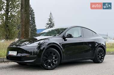 Позашляховик / Кросовер Tesla Model Y 2023 в Львові