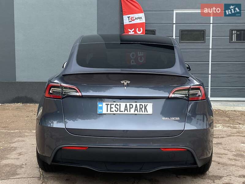 Позашляховик / Кросовер Tesla Model Y 2022 в Києві