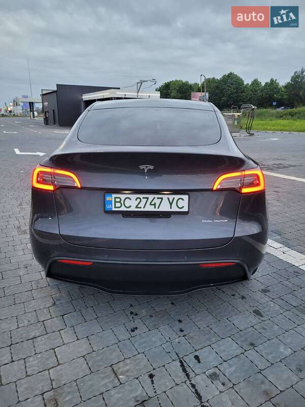 Внедорожник / Кроссовер Tesla Model Y 2020 в Львове