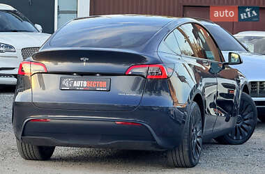 Позашляховик / Кросовер Tesla Model Y 2024 в 