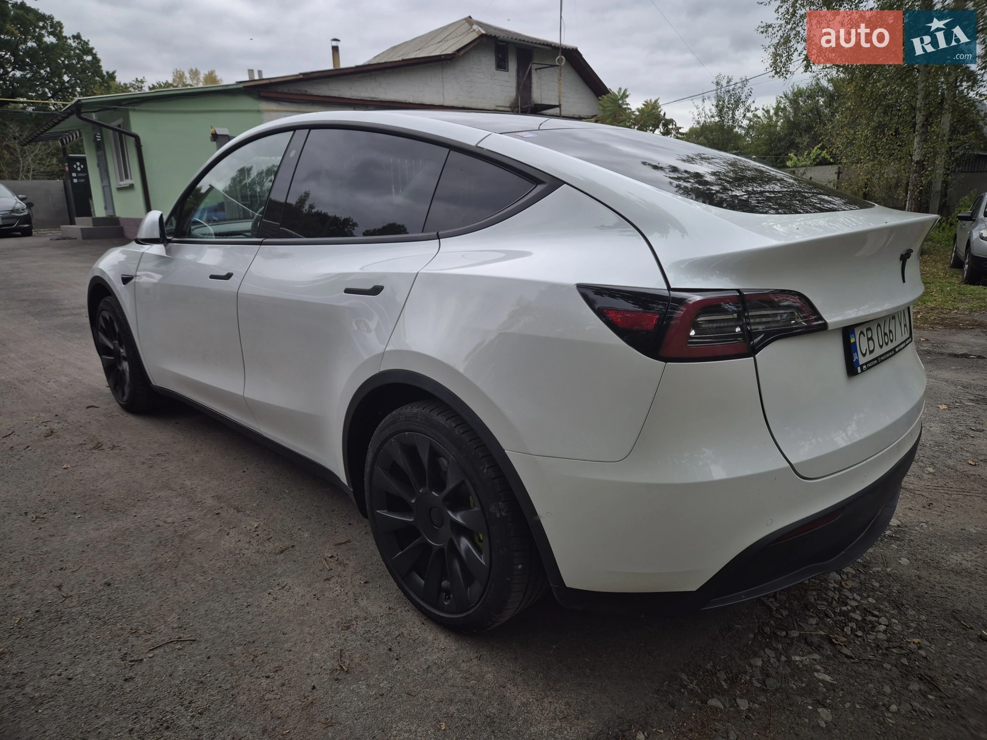 2020 Tesla Model Y - мініатюра 9