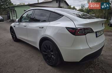 Позашляховик / Кросовер Tesla Model Y 2020 в 