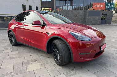 Позашляховик / Кросовер Tesla Model Y 2023 в 