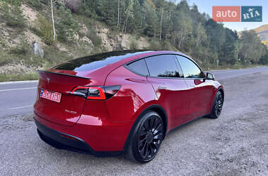 Позашляховик / Кросовер Tesla Model Y 2022 в 