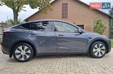 Внедорожник / Кроссовер Tesla Model Y 2023 в 