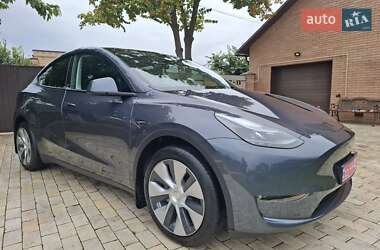 Внедорожник / Кроссовер Tesla Model Y 2023 в 
