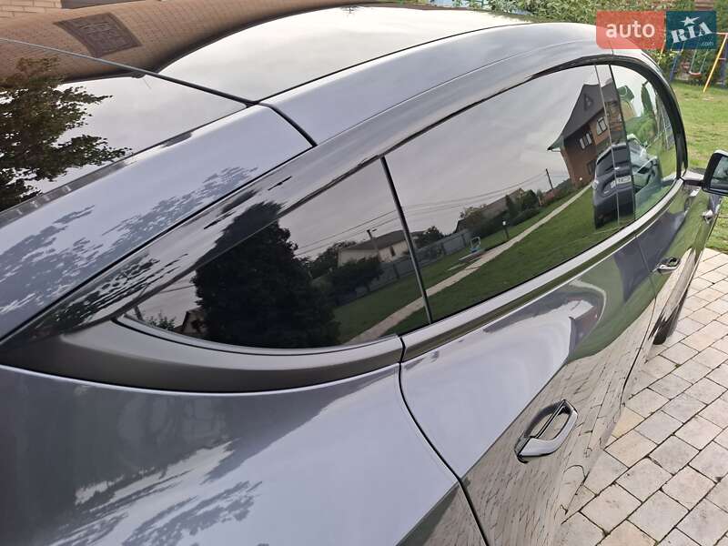 Позашляховик / Кросовер Tesla Model Y 2023 в Києві