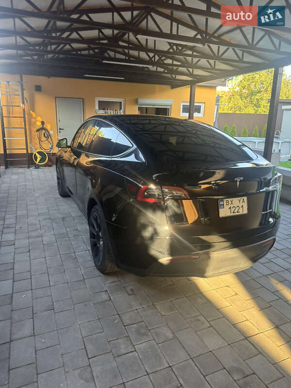 Позашляховик / Кросовер Tesla Model Y 2022 в Хмельницькому