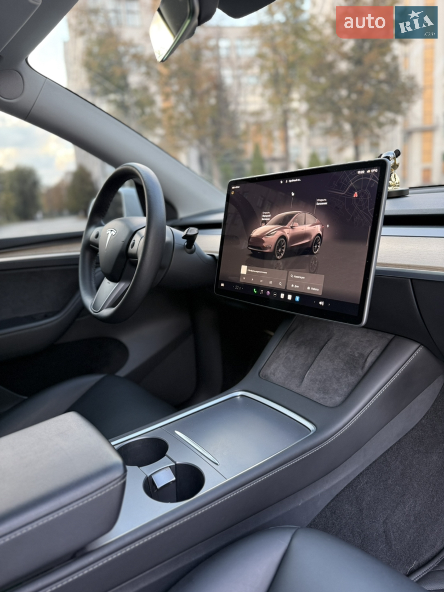 2022 Tesla Model Y - мініатюра 21
