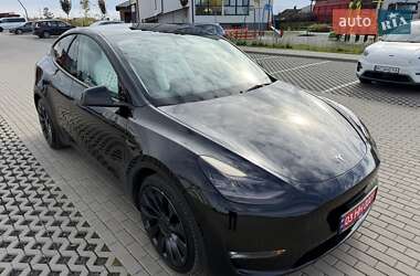 Внедорожник / Кроссовер Tesla Model Y 2022 в 