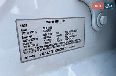 Позашляховик / Кросовер Tesla Model Y 2020 в 