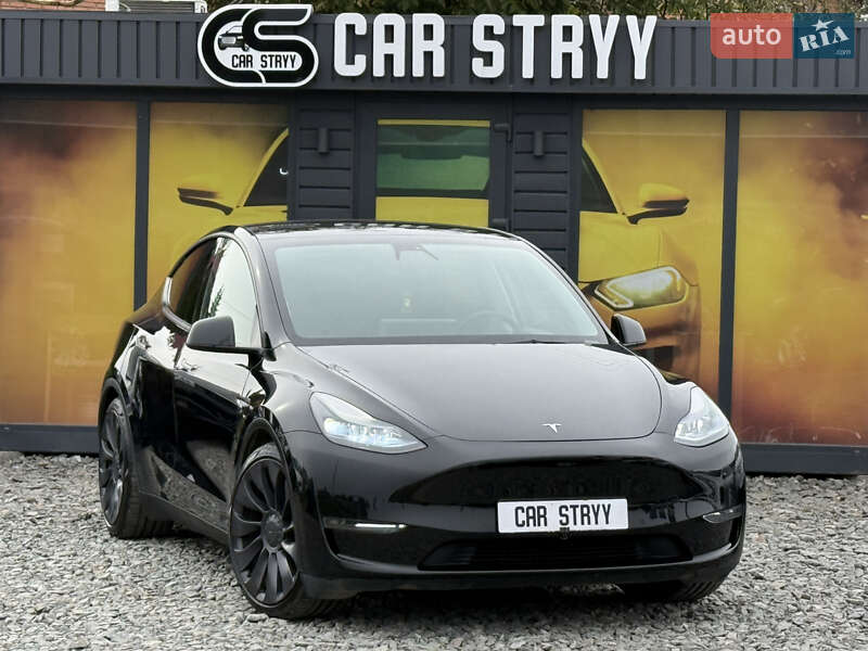 Tesla Model Y 2021