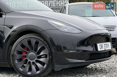 Позашляховик / Кросовер Tesla Model Y 2021 в 