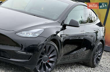 Позашляховик / Кросовер Tesla Model Y 2021 в 
